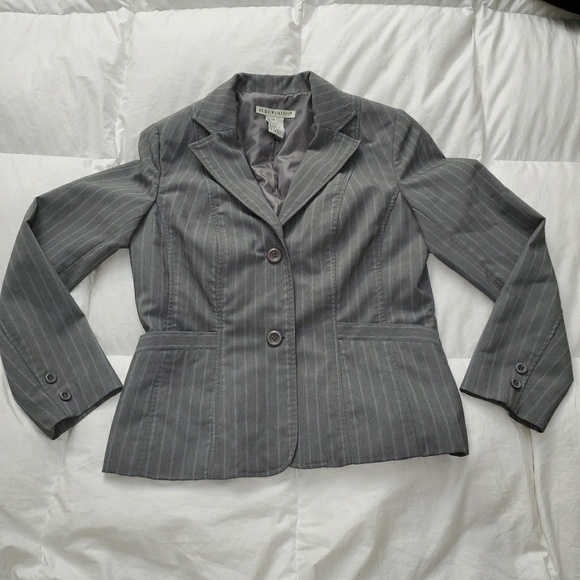 Requirements Jackets & Blazers - 🎉Requirements Suit Jacket size 06